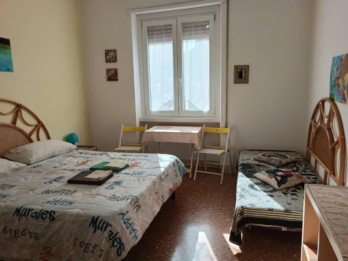 Affittacamere Vicino Stazione Trastevere. Rom Eksteriør billede